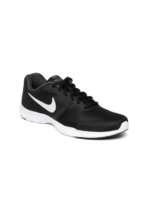 nike black training shoes