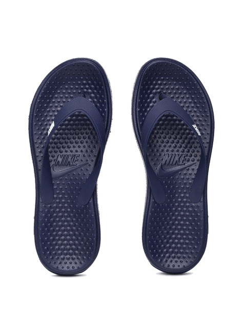nike navy flip flops