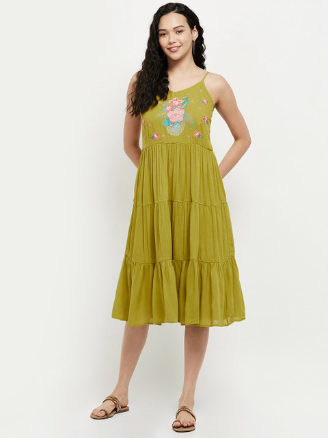 

max Green Floral Embroidered Midi Dress