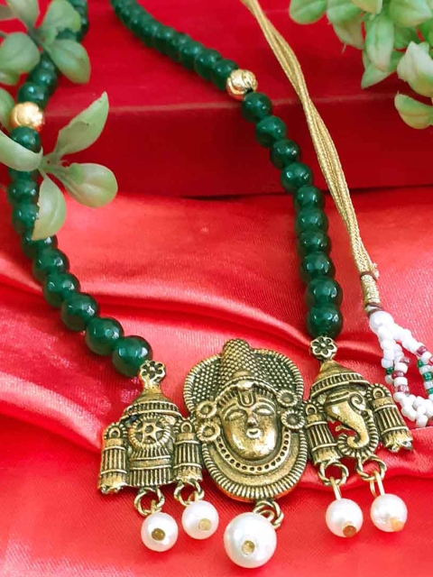 

RICH AND FAMOUS Gold-Plated & Green Agate & Quartz Temple Necklace