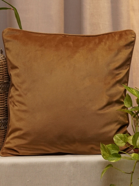 

ZEBA Gold-Toned Velvet Square Cushion Covers