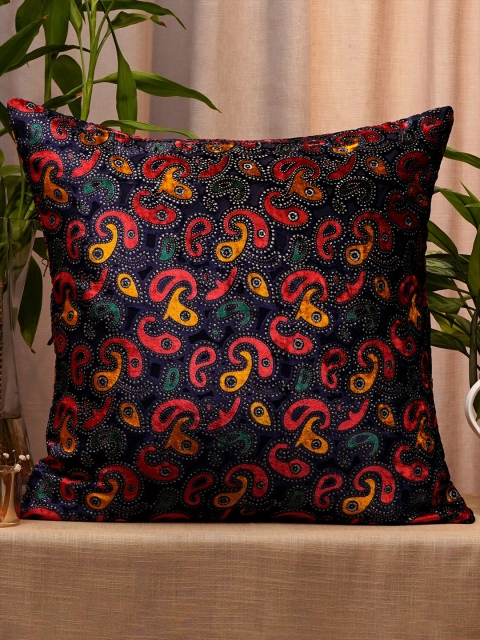 

ZEBA Black & Green Ethnic Motifs Velvet Square Cushion Covers
