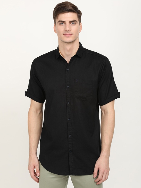 

V2 Value & Variety Men Black Solid Casual Shirt