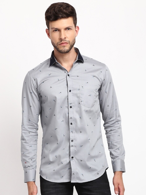 

V2 Value & Variety Men Grey Printed Cotton Casual Shirt