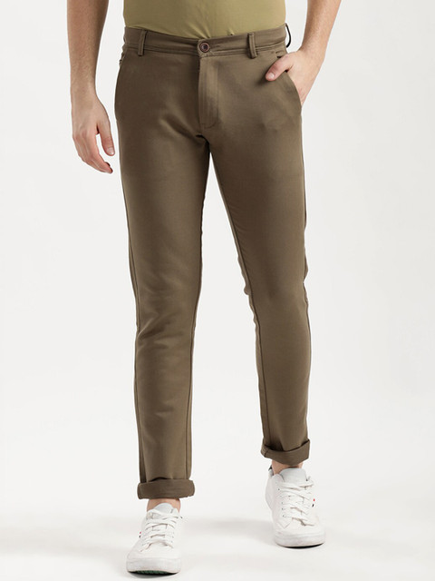 

V2 Value & Variety Men Green Chinos Trousers