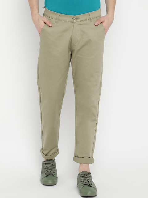

V2 Value & Variety Men Green Trousers