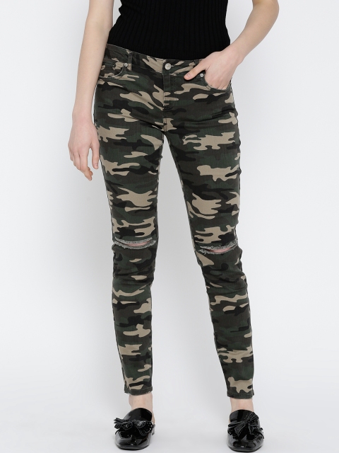 

FOREVER 21 Women Olive Green Camouflage Print Mid-Rise Slash Knee Jeans