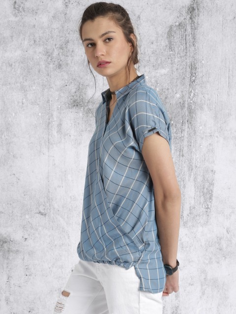 

Roadster Women Blue Checked Top