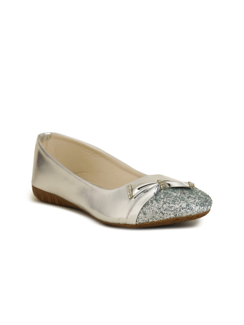 

LONDON STEPS Women Silver-Toned Ballerinas Flats