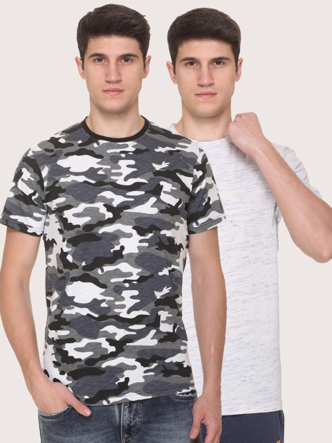 

Obaan Men Black Camouflage 2 Printed Pockets T-shirt