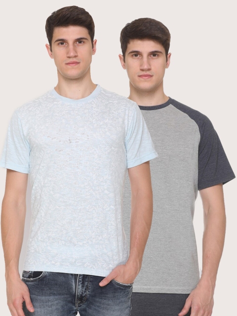 

Obaan Men Blue 2 Henley Neck Pockets T-shirt
