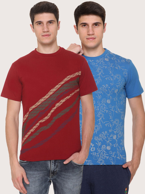 

Obaan Men Maroon 2 Printed Pockets T-shirt