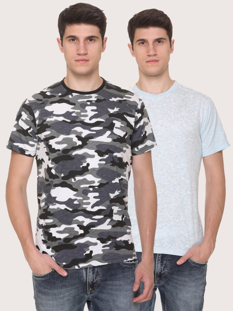 

Obaan Men Black Camouflage 2 Printed Pockets T-shirt