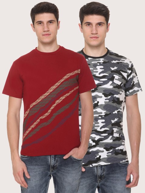 

Obaan Men Maroon 2 Printed Pockets T-shirt