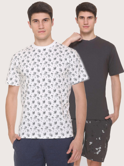 

Obaan Men White 2 Printed Pockets T-shirt