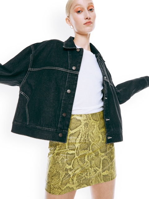 

H&M Women Lime Green & Black Printed Straight Mini Skirt