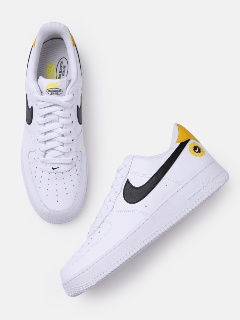 

Nike Men White AIR FORCE 1'07 LV8 2 Sneakers