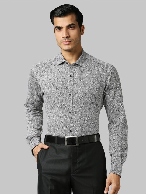

Park Avenue Men Black Slim Fit Printed Formal Shirt
