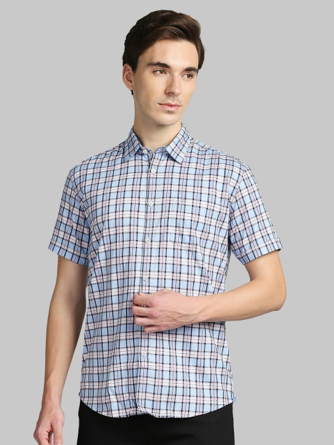 

Parx Men Blue Slim Fit Checked Casual Shirt