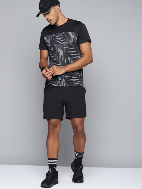 

HRX By Hrithik Roshan Racketsport Men Jet Black Rapid-Dry Geometric Tshirts