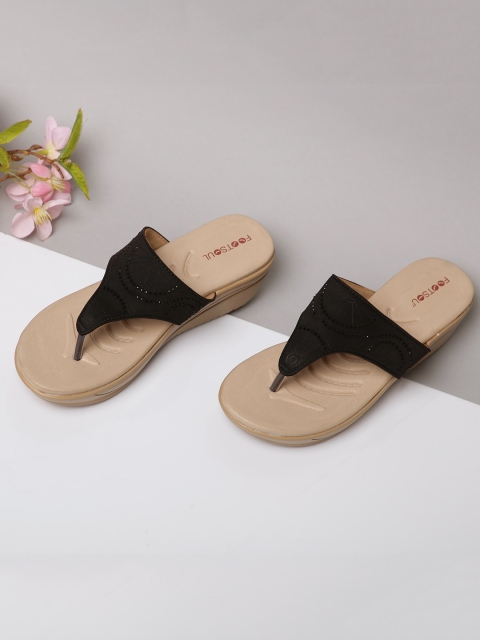

FOOTSOUL Women Black Embellished Open Toe Flats