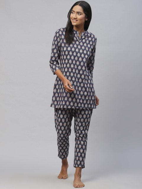 

aayusika Women Blue & White Pure Cotton Ethnic Motif Print Night suit
