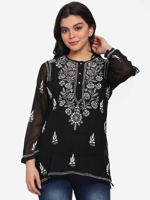 

PARAMOUNT CHIKAN Black & White Ethnic Motifs Embroidered Chikankari Kurti