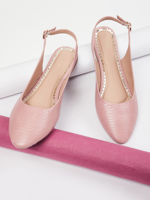 

max Women Pink T-Strap Flats with Buckles
