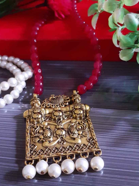 

Rich & Famous Women Agate Quartz Stone Brass Necklace, Multi