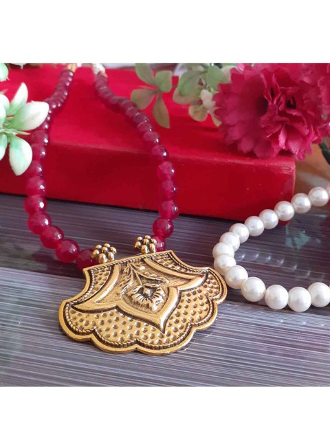 

RICH AND FAMOUS Gold Plated & Red Beaded Flowers Shape Designer Pendant Necklace
