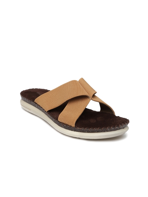 

Inc 5 Women Brown Solid Flats