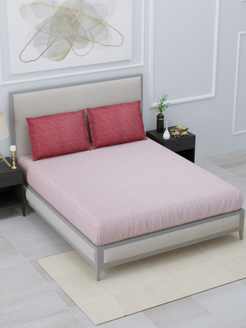 

Home Fresh Maroon & Pink Geometric 144 TC King Bedsheet with 2 Pillow Covers