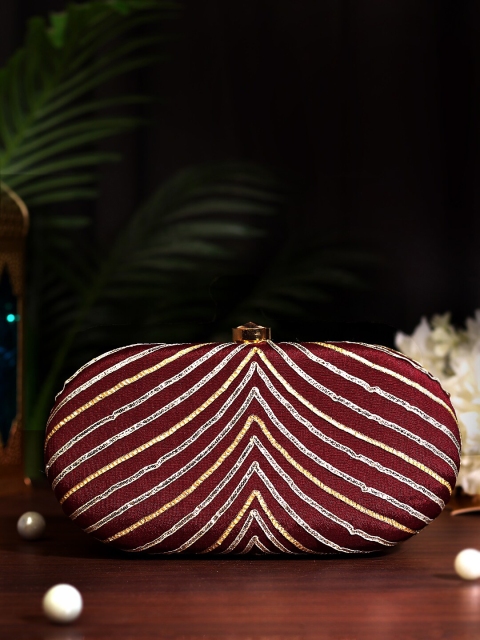 

TRINK Maroon & Gold-Toned Printed Box Clutch