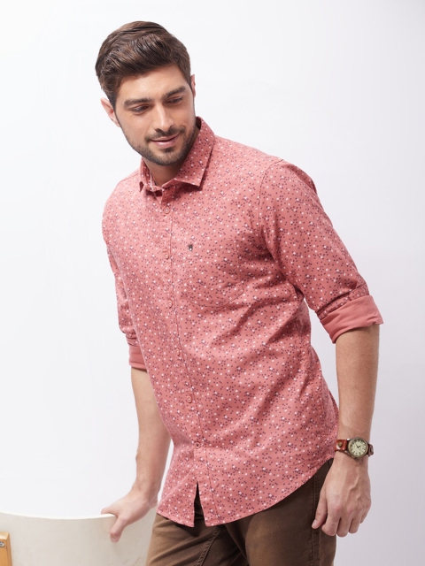 

Oxemberg Men Coral Classic Slim Fit Floral Printed Casual Shirt