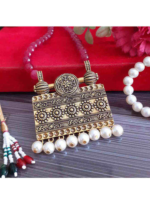 

RICH AND FAMOUS Gold-Plated & Red Quartz Beaded Necklace