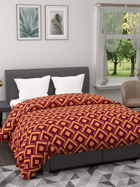 

BIANCA Red & Yellow Geometric Microfiber AC Room 120 GSM Double Bed Comforter