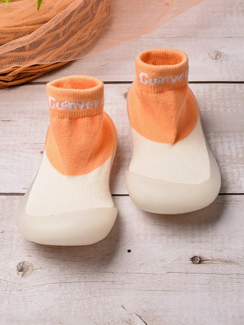 

POPLINS Kids Orange & Beige Patterned Ankle-Length Cotton Skidder Socks