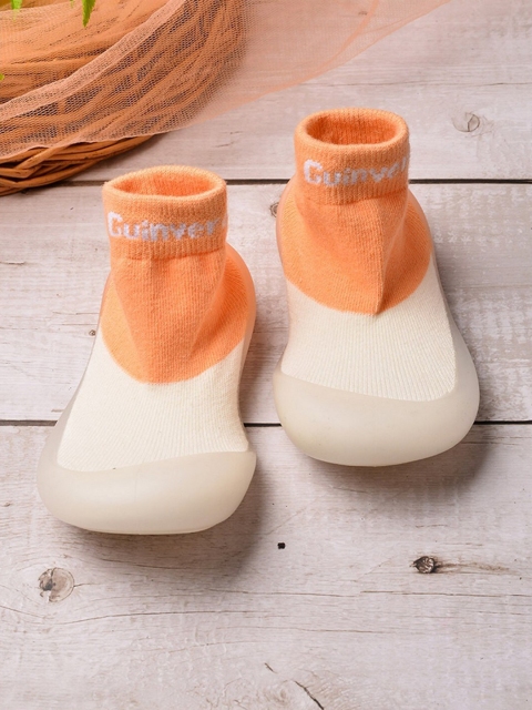 

POPLINS Kids Orange & White Patterned Cotton Socks