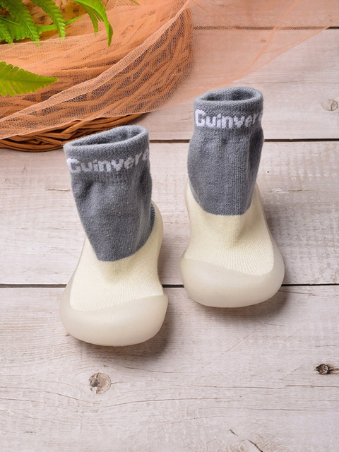 

POPLINS Infants Blue & Beige Patterned Ankle Length Cotton Skidder Socks