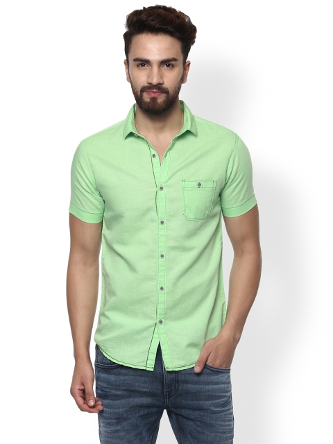

Mufti Men Green Slim Fit Solid Casual Shirt