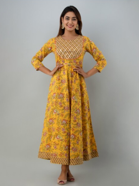 

GLAM ROOTS Yellow Ethnic Motifs Maxi Dress