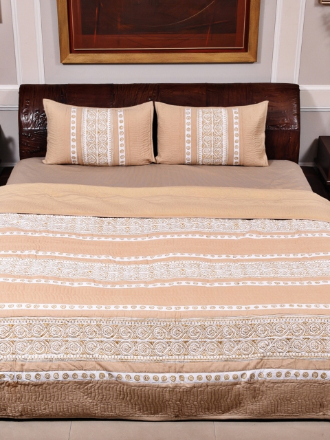

Portico New York Beige & White Cotton 400TC Double Bed Cover with 2 Pillow Covers