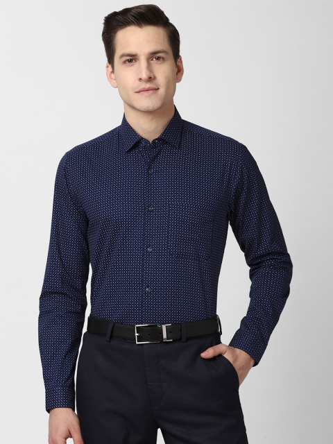 

Peter England Men Navy Blue Printed Cotton Regular Fit Formal Shirt