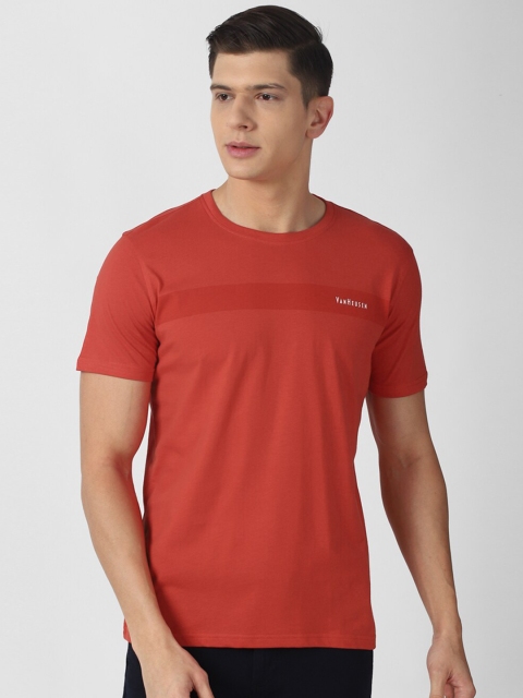 

Van Heusen Sport Men Red Applique T-shirt