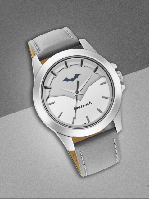 

Fastrack Men Multicoloured Brass Dial & Grey Leather Straps Analogue Watch 3210SL01