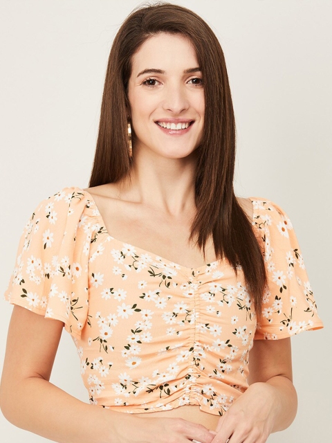 

Ginger by Lifestyle Coral Floral Print Sweetheart Neck Bell Sleeves Crop Top