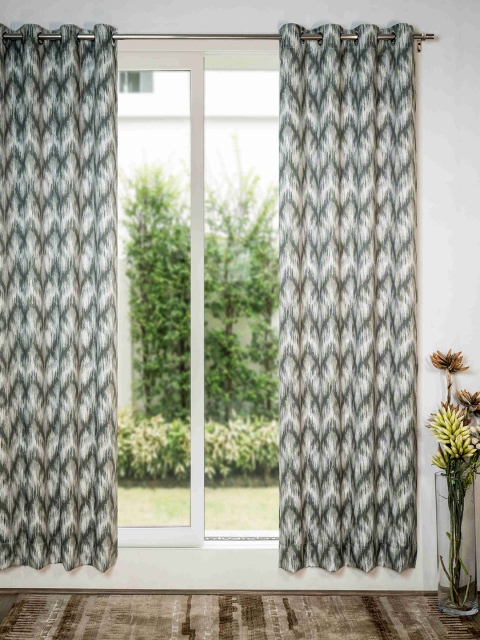 

SHIVANAA HOMES Grey & Cream Abstract Room Darkening Single Door Curtain