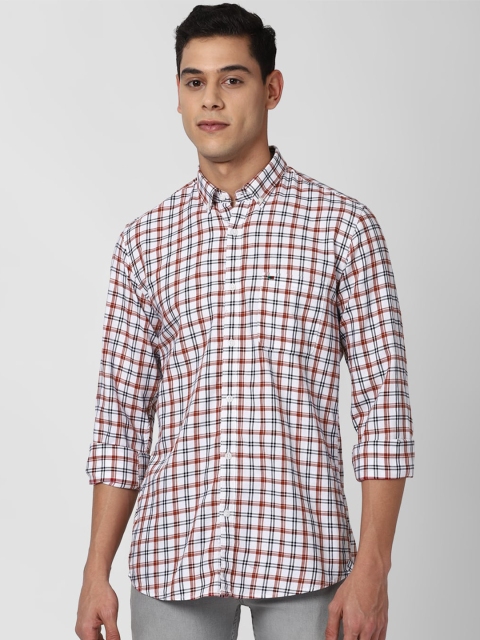 

Peter England Casuals Men White & Red Slim Fit Gingham Checked Casual Cotton Shirt