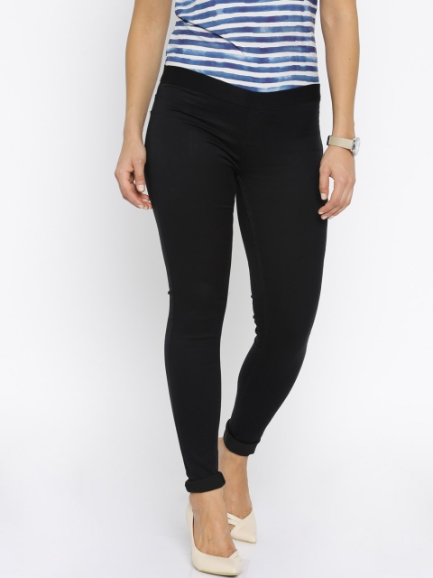 

Flying Machine Black Jeggings