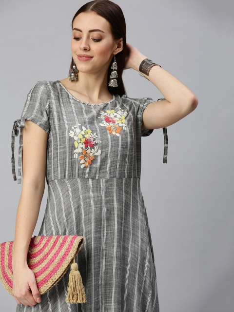 

SHOWOFF Women Grey & White Striped Thread Work Kurta